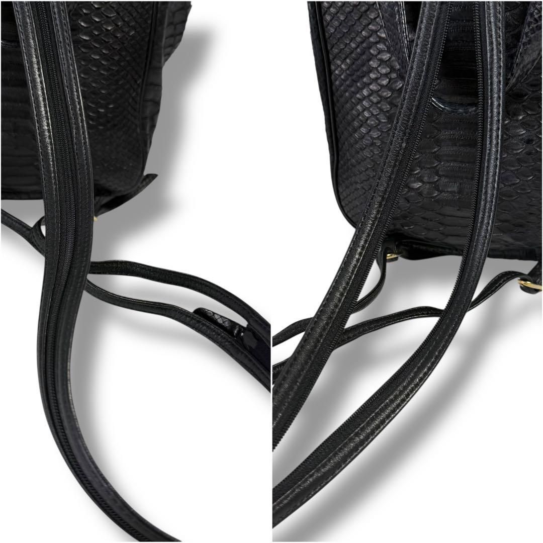 極美品】パイソン 蛇革 ヘビ革 2way リュックサック リュック 極美品】パイソン 蛇革 ヘビ革 2way リュックサック リュック