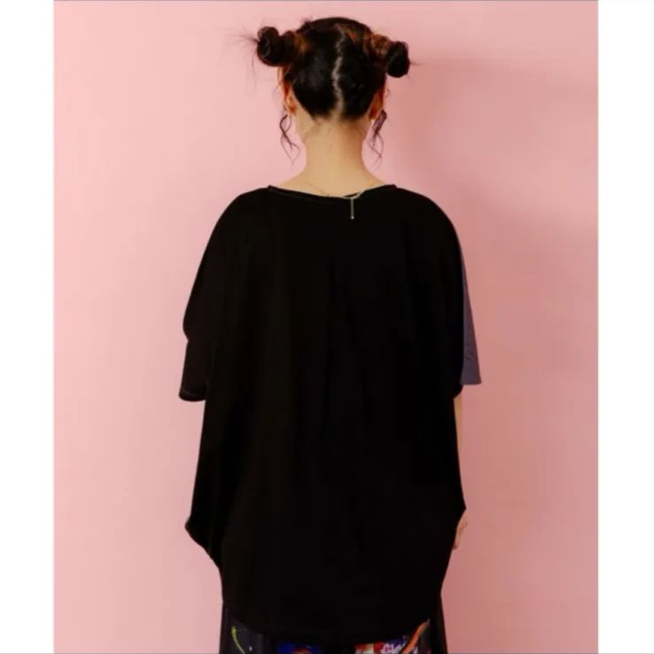 ScoLar 152692：ネコ蝶柄チュニック 152692：ネコ蝶柄チュニックの通販-ScoLar