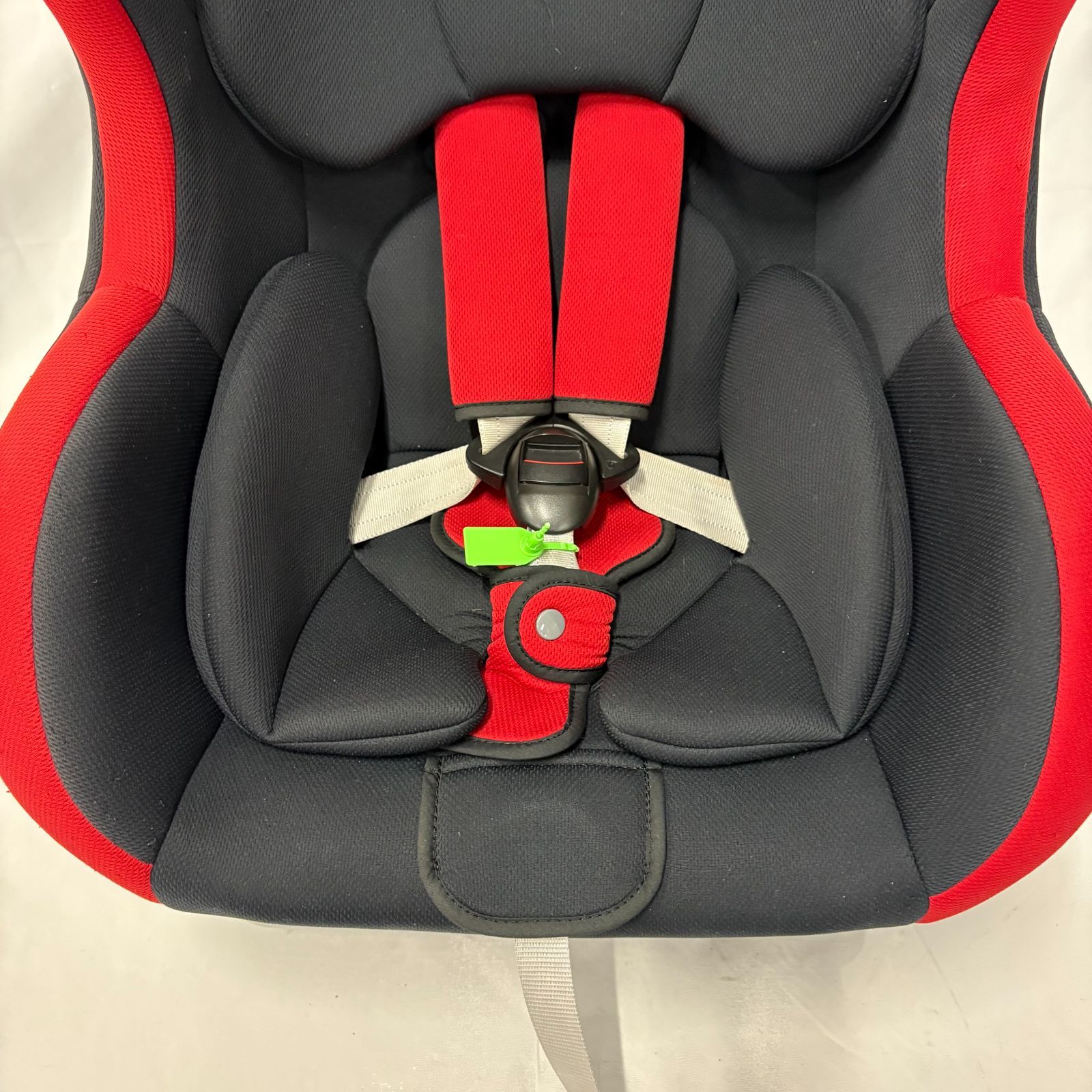 美品 人気カラー LEAMAN Neddy LYF-375 チャイルドシート レッド