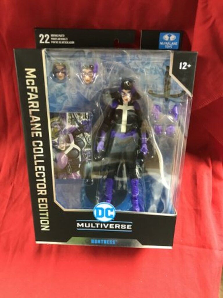 McFARLANE TOYS McFARLANE COLLECTOR EDITION HUNTRESS