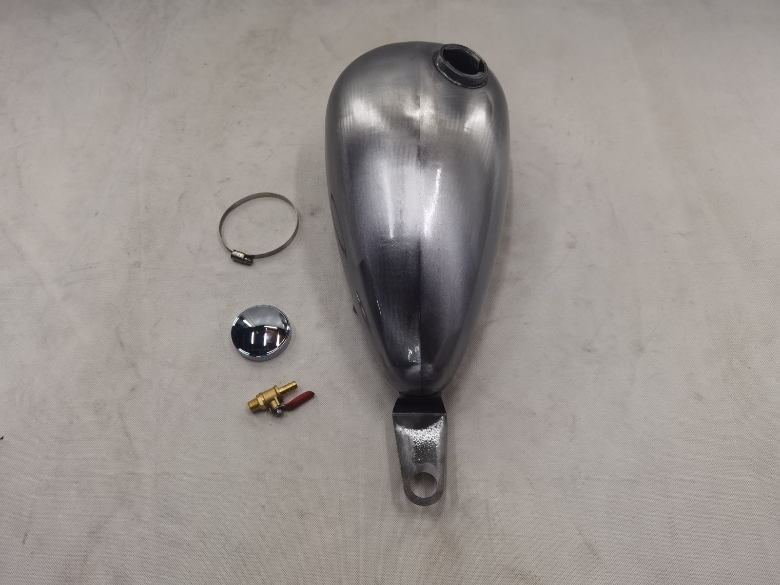 ミッドトンネル