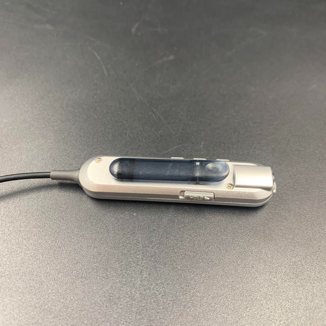 ポータブルCDプレーヤー