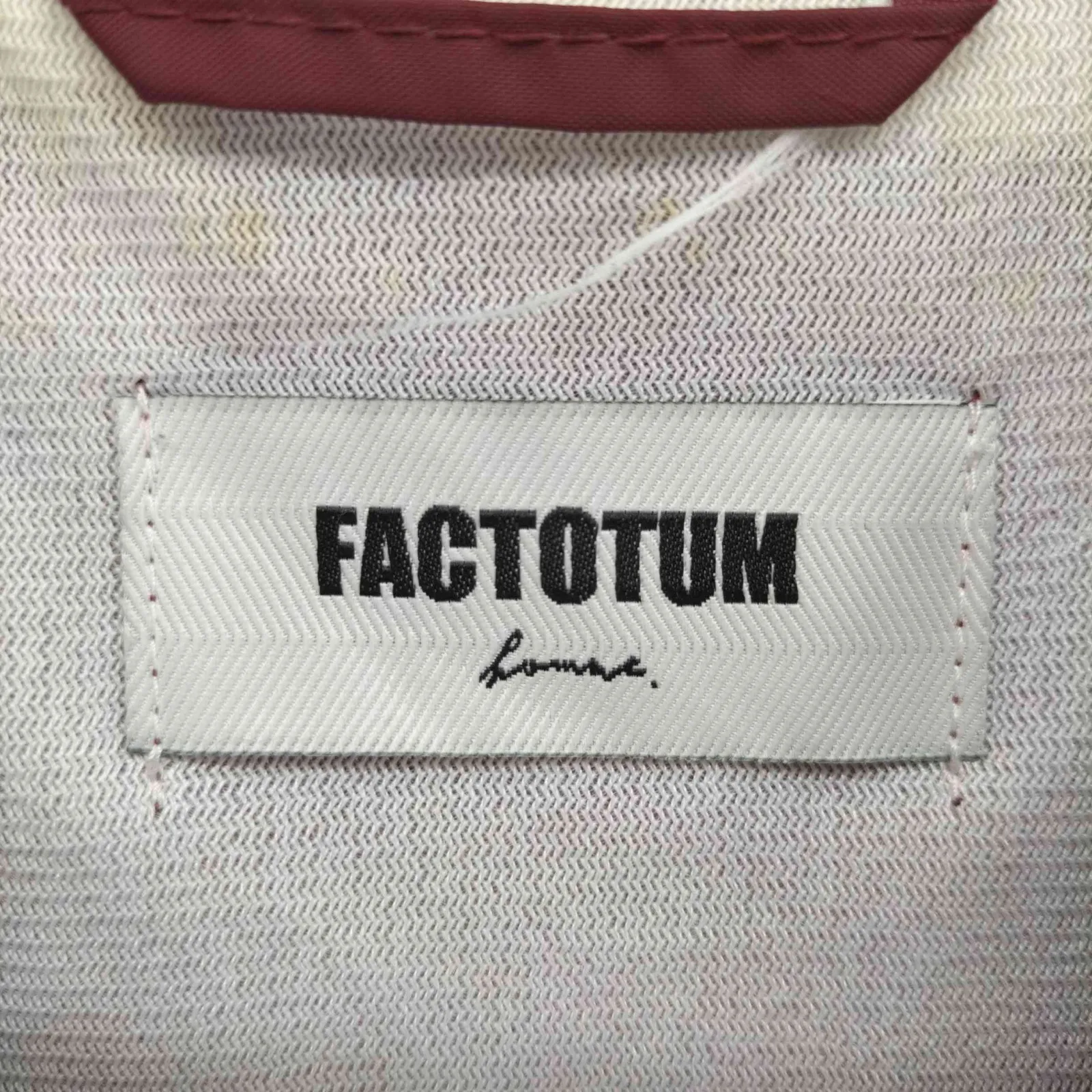 ファクトタム FACTOTUM エクスクルーシブバックプリント ナイロン