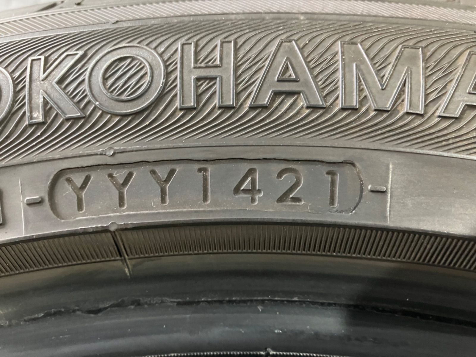 送料込み］YOKOHAMA ADVAN dB V551 ヨコハマ アドバン デシベル V551 225/50R18 95V 中古タイヤ1本 - メルカリ