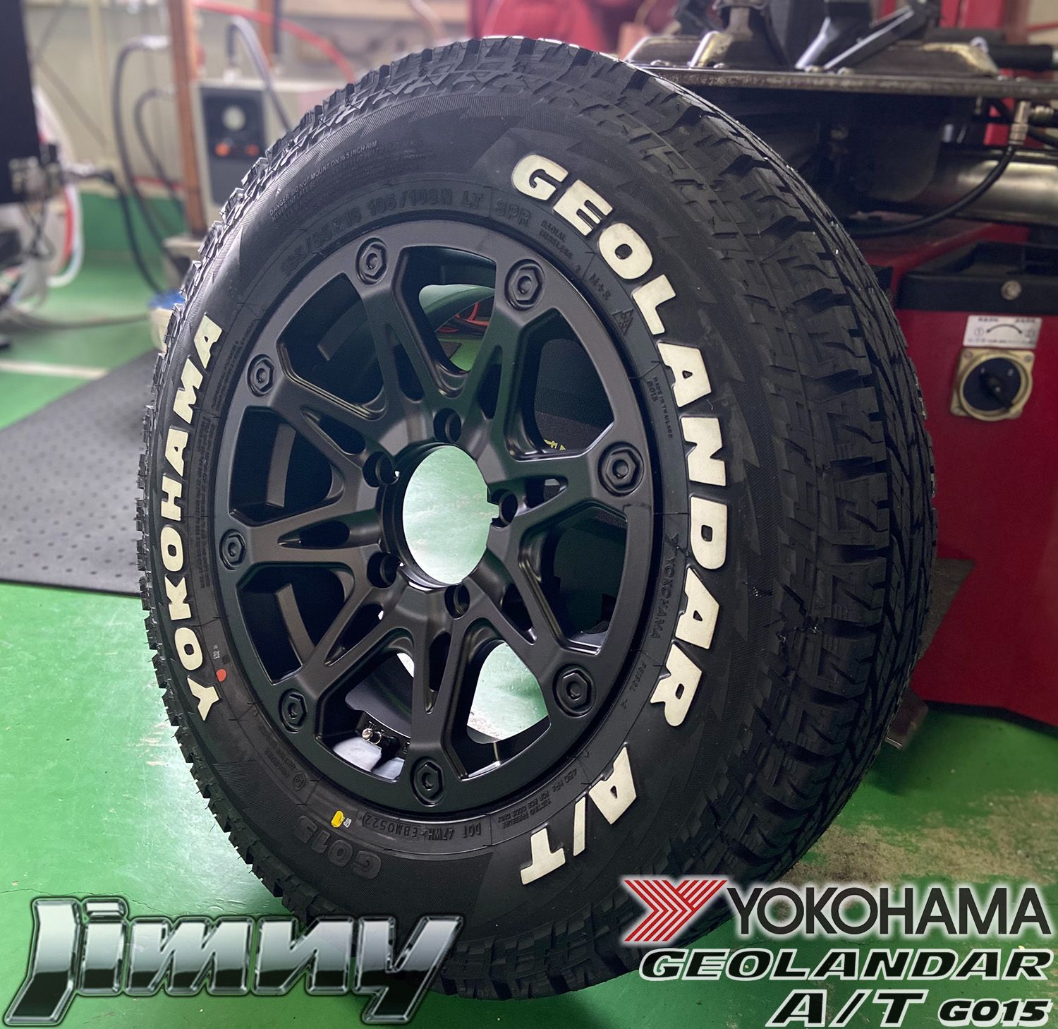 ジムニー専用 JB64 JB23 JA11 JA12 16インチ タイヤホイール4本セット YOKOHAMA GEOLANDAR AT G015  185/85R16 ホワイトレター BountyCollection BDX08 マッドブラック