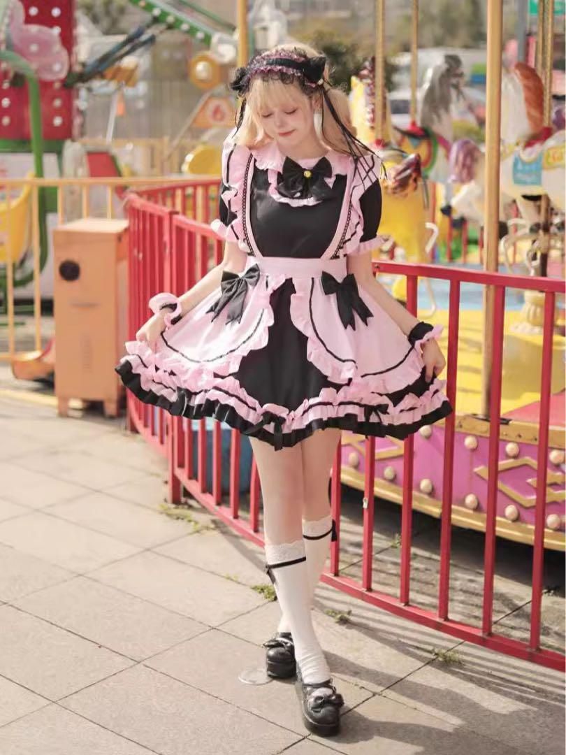 人気特価をすべて ⭐️コスプレ メイド服 B1 Mサイズ フリル付き 黒とピンク コスプレ衣装