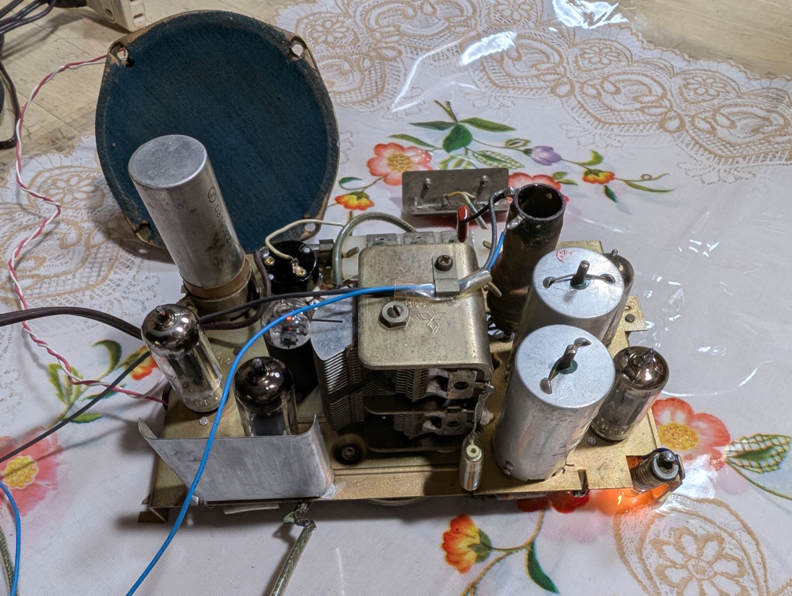 希少・動作良好】昭和レトロ Victorラジオ AM/短波 モデル5H-258