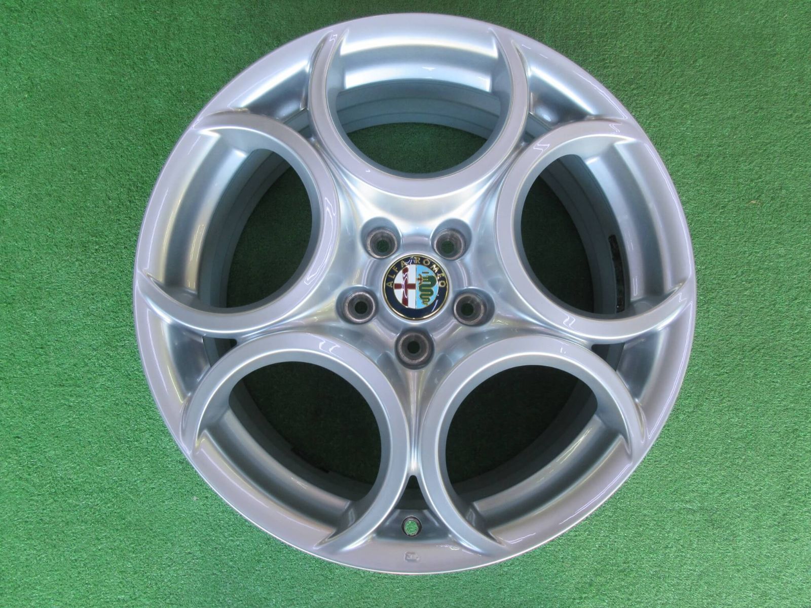 アルファロメオ