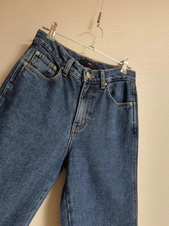 ORR オル 韓国 Denim Jeans デニム Sサイズ ORR(オル) orr スリット デニム パンツ xs サイズ - メルカリ