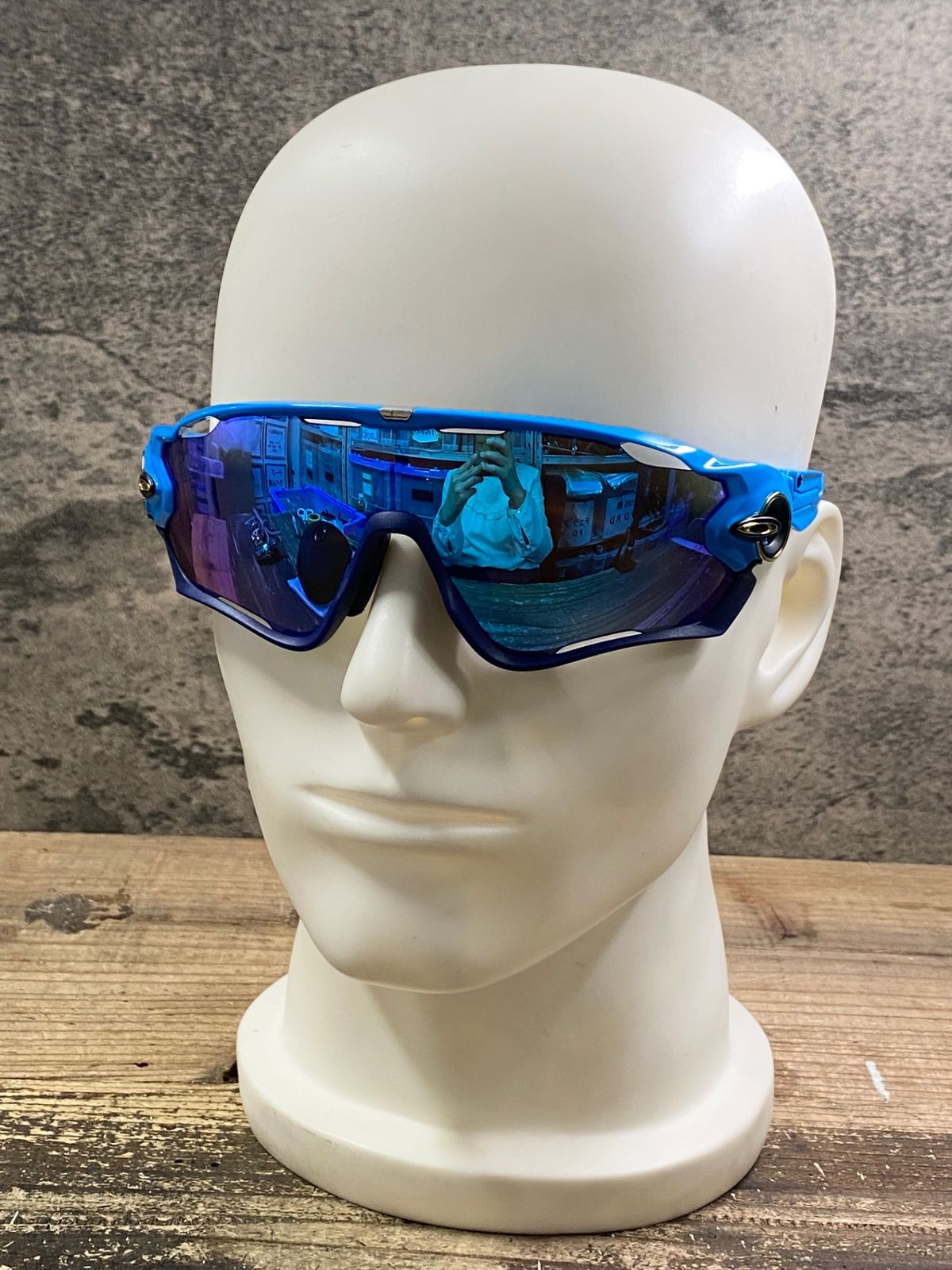 ジョウブレイカー JAWBREAKER