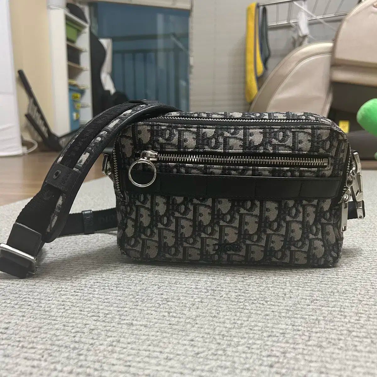 00s Timbuk2 メッセンジャーバッグ ブラック M y2k テック系 timbuk2 00s メッセンジャーバッグ ストリート Y2K 00s Timbuk2