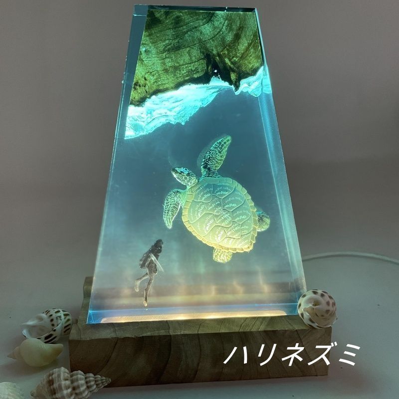 新品 レジンアート ナイトライト 海洋生物 ウミガメダイバー USB給電