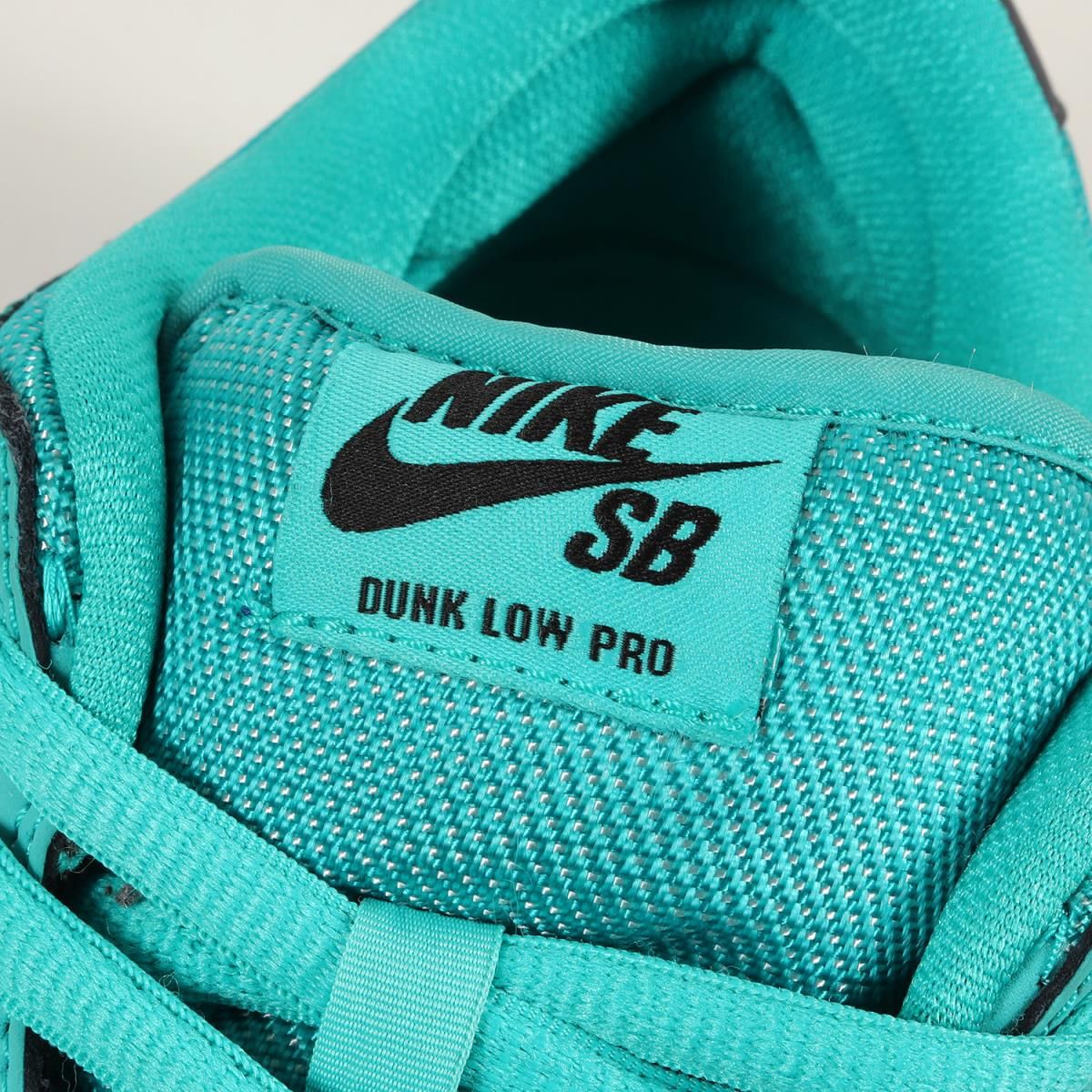 美品 NIKE DUNK LOW PRO SB DUSTY CACTUS 304292-303 ダスティーカクタス ブラック サイズ：27cm US9  ナイキ ダンク ロー プロ スニーカー シューズ 靴 - メルカリ