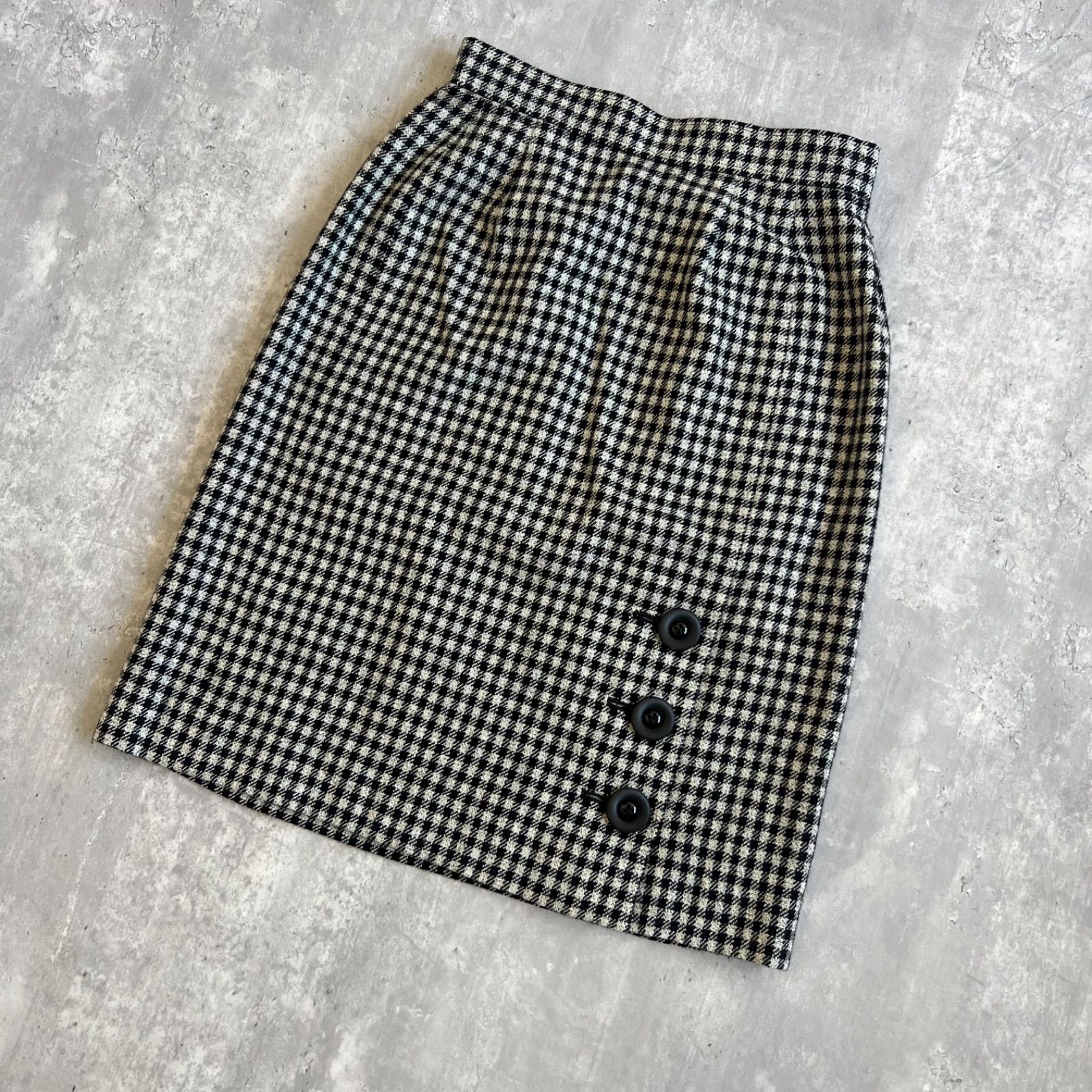 Yves Saint Laurent イヴサンローラン ギンガムチェック ウールスカート ベージュ×ブラック 36サイズ HEA11-812003A3