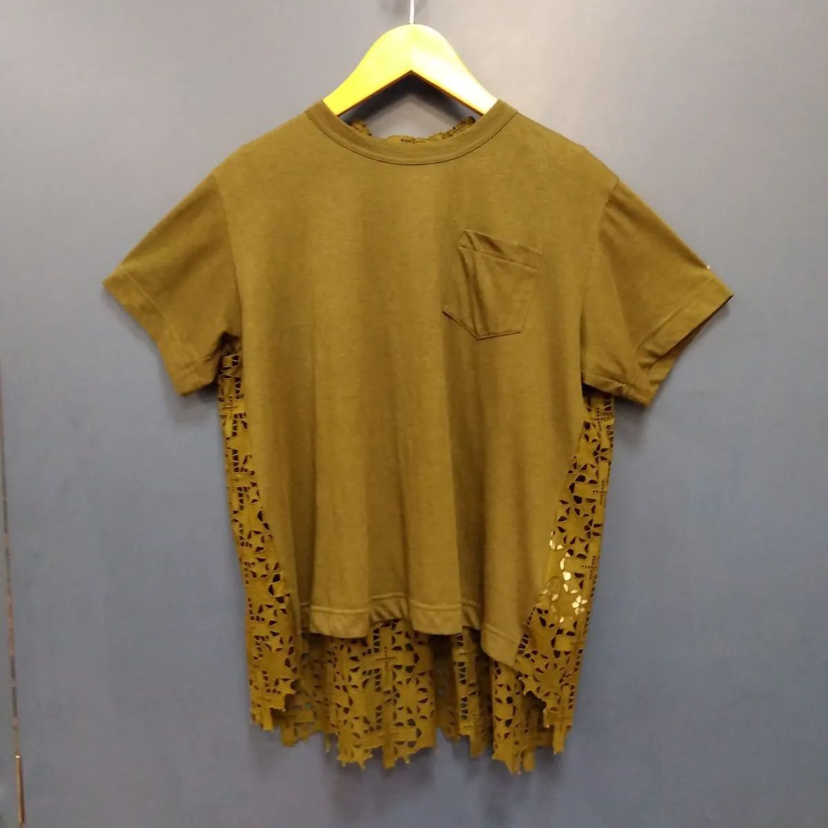 【即発送】美品　sacai サカイ　カットソー　レース　カットワーク　リネン 即発送】美品 sacai サカイ カットソー レース カットワーク