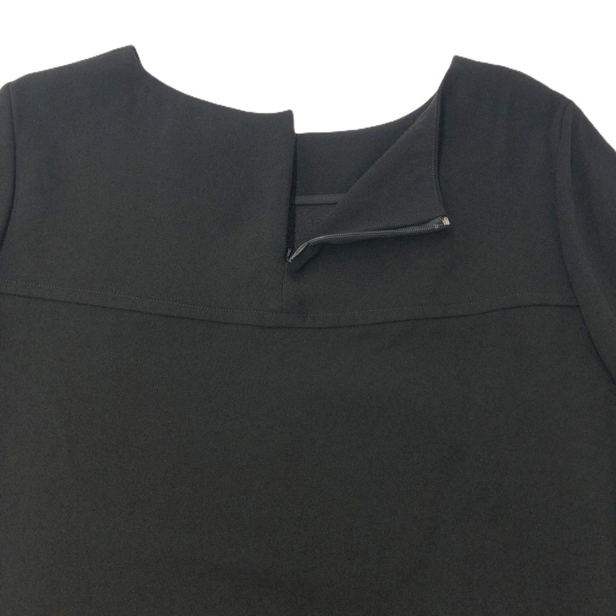 極美品❤️近年モデル　セオリーリュクス　半袖ブラウス　ブラック　Lサイズ　40 未使用品 theory luxe セオリーリュクス フォーマル LIFT