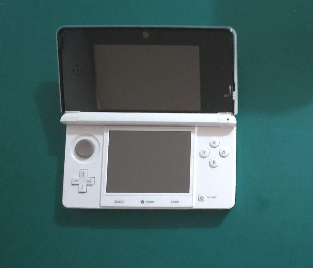ニンテンドー3DS - F82【純正拡張スライドパッド付】Nintendo 3DS Pure White ニンテンドー3DS - F82【純正拡張スライドパッド付】Nintendo