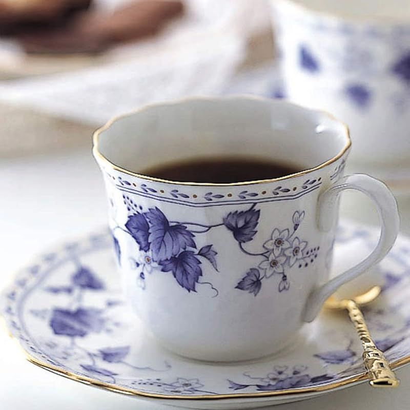 有田焼 染錦 金襴手 極錦金彩 其泉窯 カップ＆ソーサー 碗皿