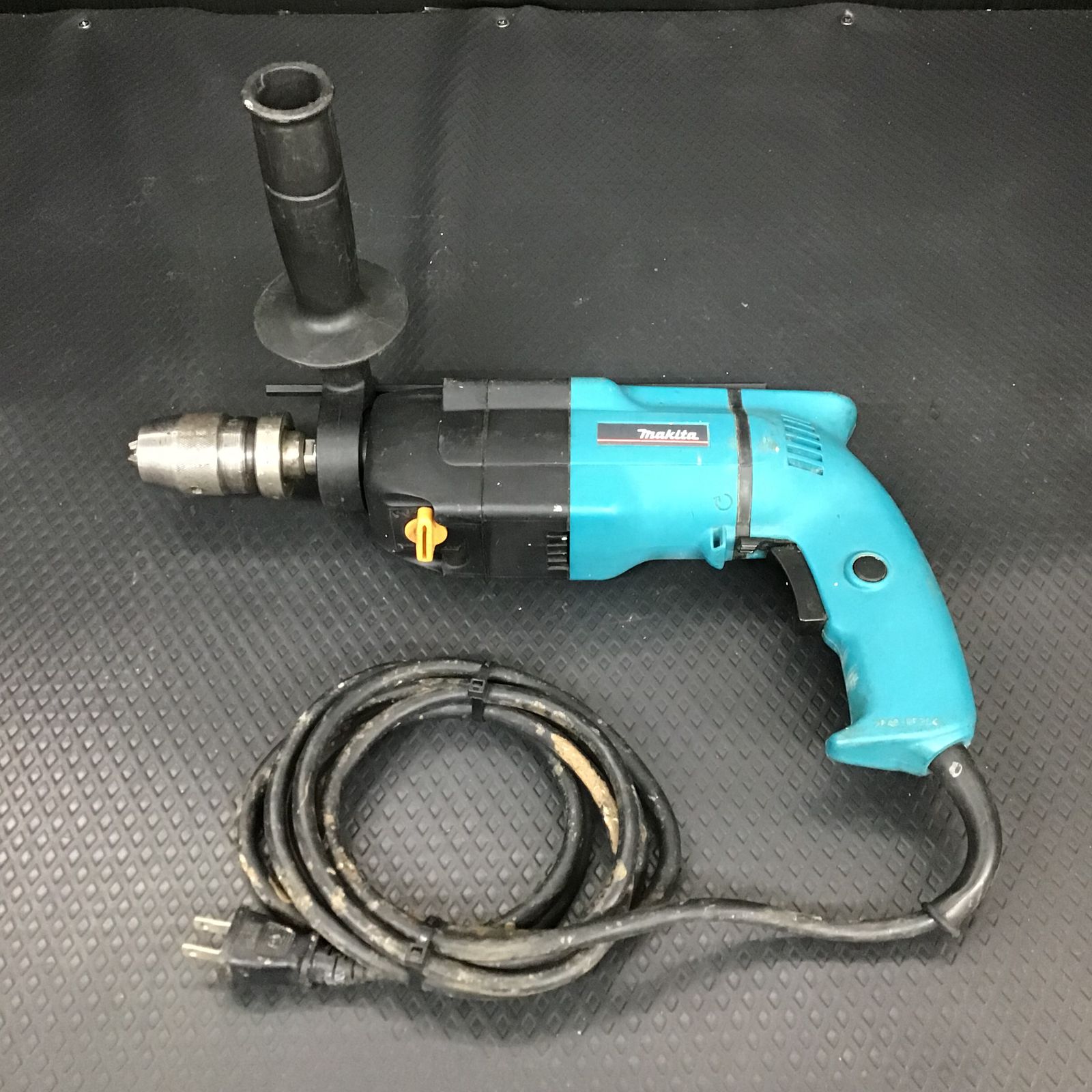 【中古品】Makita/マキタ 20mm震動ドリル HP2031【鴻巣店】 メルカリ