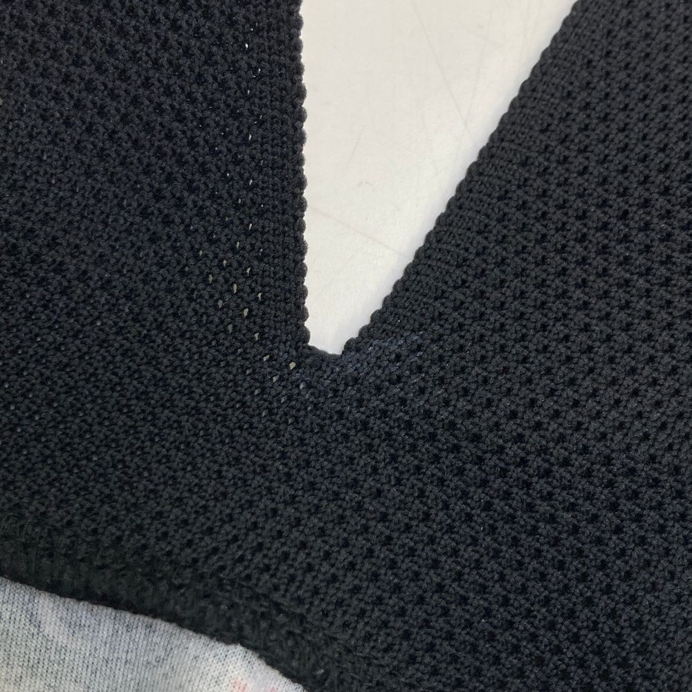 総柄 ブラック系