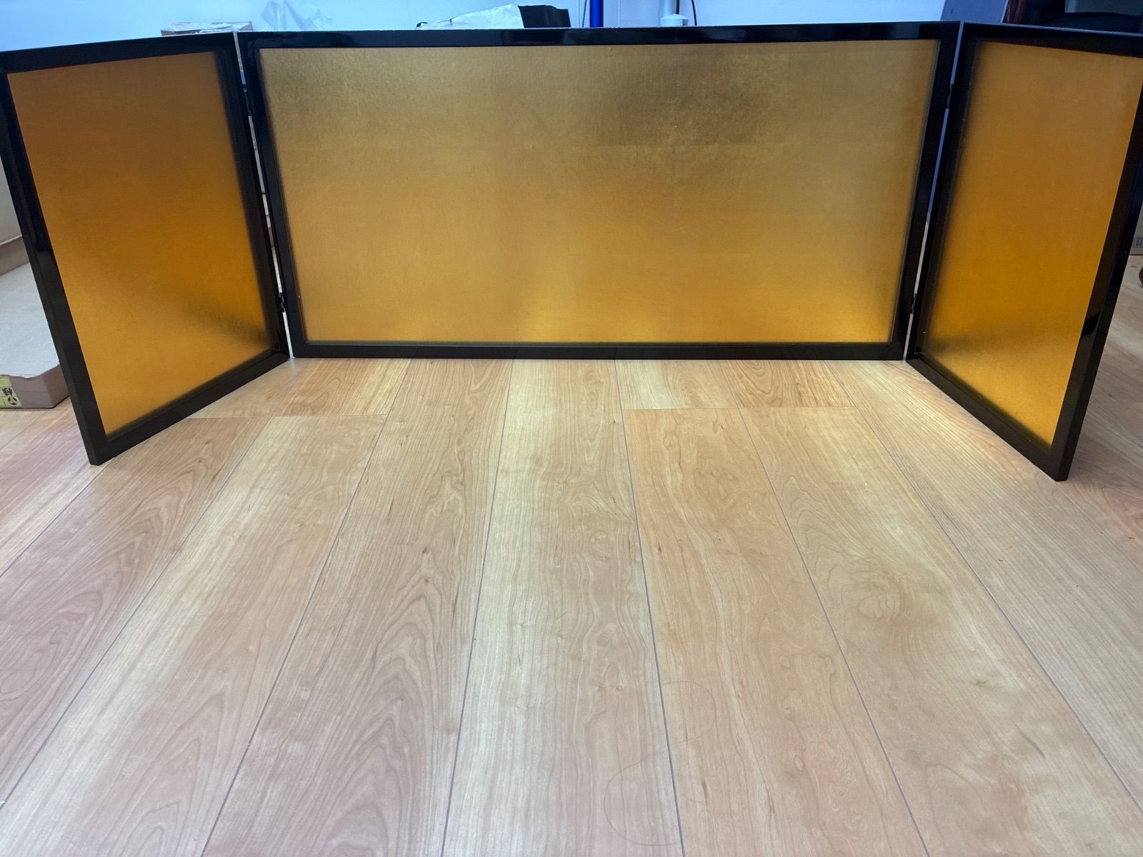 黑塗 金沢箔押 上三枚折屏風 金屏風 三曲一帖