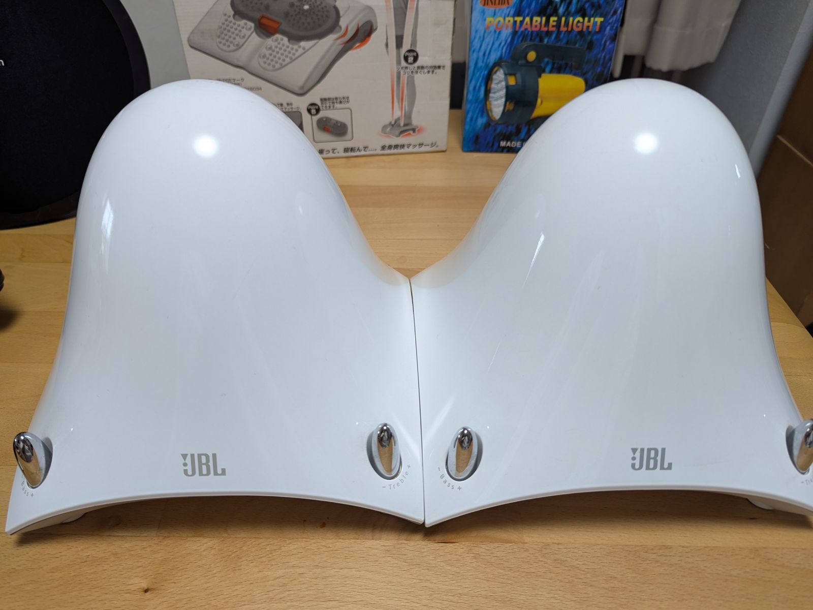 【ジャンク】JBL Creature II 本体2台セット ホワイト 電源なし・動作未確認