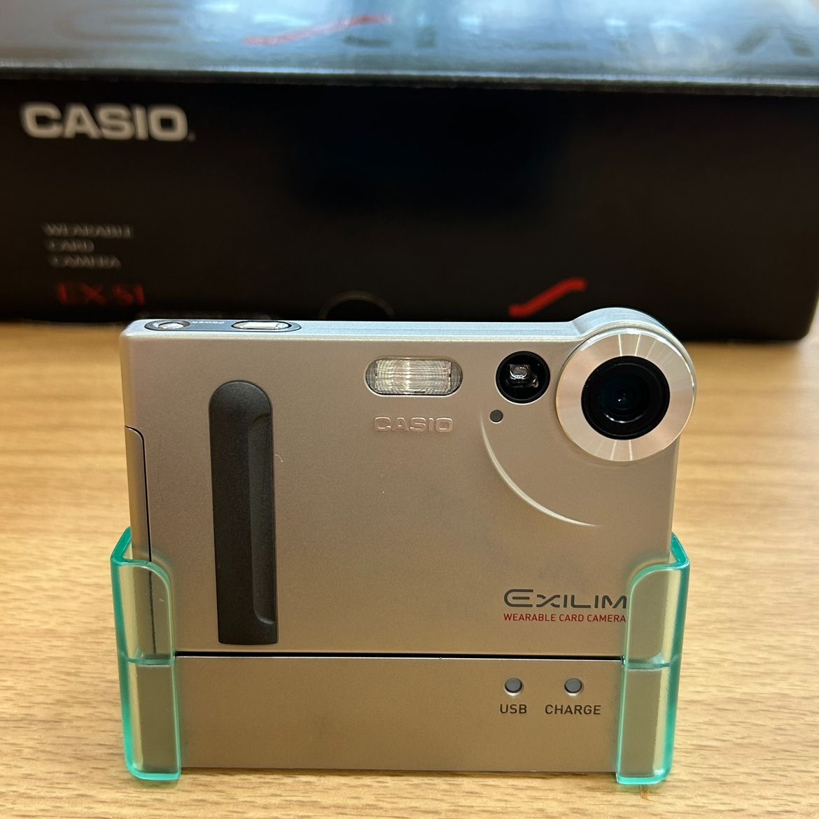 レトロ⭕️【動作oK!】CASIO EXILIM CARD EX-S2 シルバー 【公式通販】