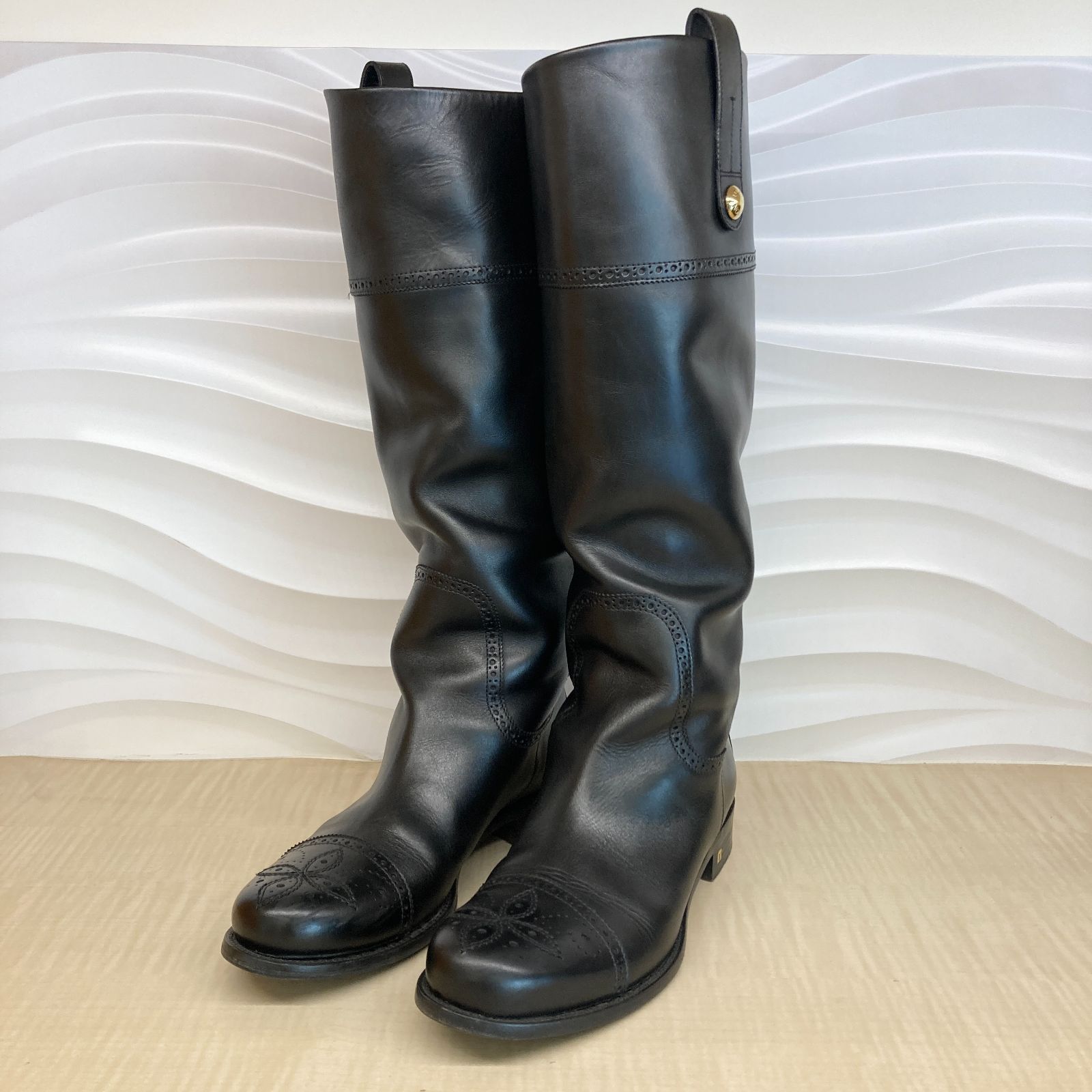 LOUIS VUITTON ルイヴィトン ロングブーツ ブラック 38 1|2 24.5㎝ 25㎝ ゴールド金具 LV ロゴ フラワー ウエスタン 靴 レディース PAWNSHOPRiZ パウンショップリズ