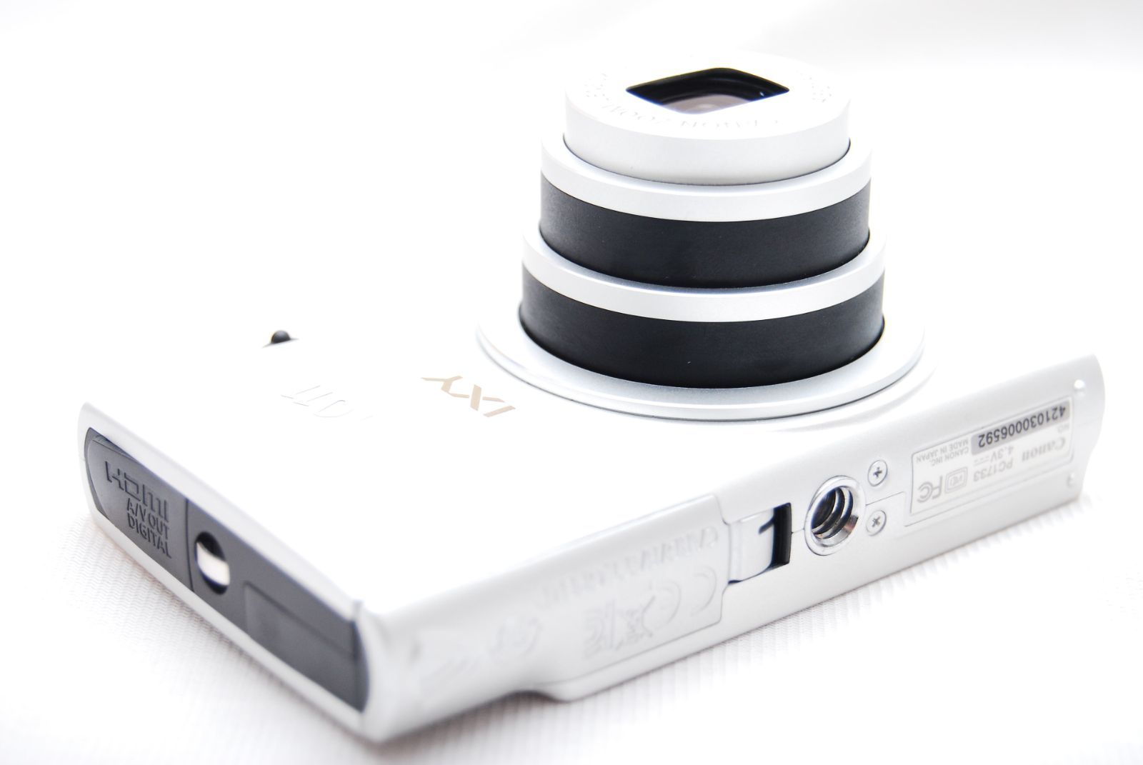 ☆美品 Canon デジタルカメラ IXY 220F シルバー 光学5倍ズーム 広角 