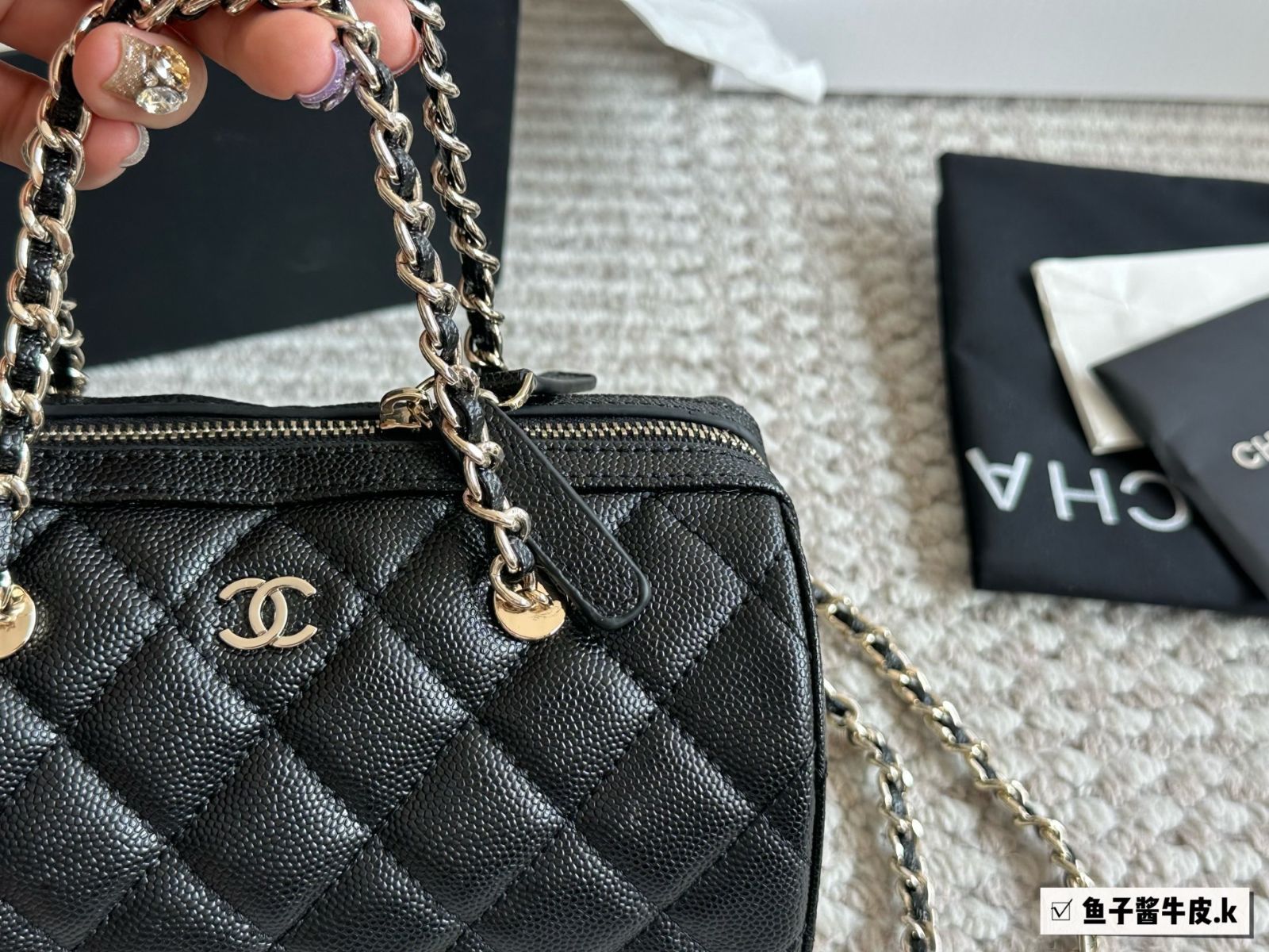 新作♪【 CHANEL 】シャネル ジップ ボーリングバッグ 【25P】 今日特価】Chanel 25P Bowling Bag シャネル 25P ボウリング
