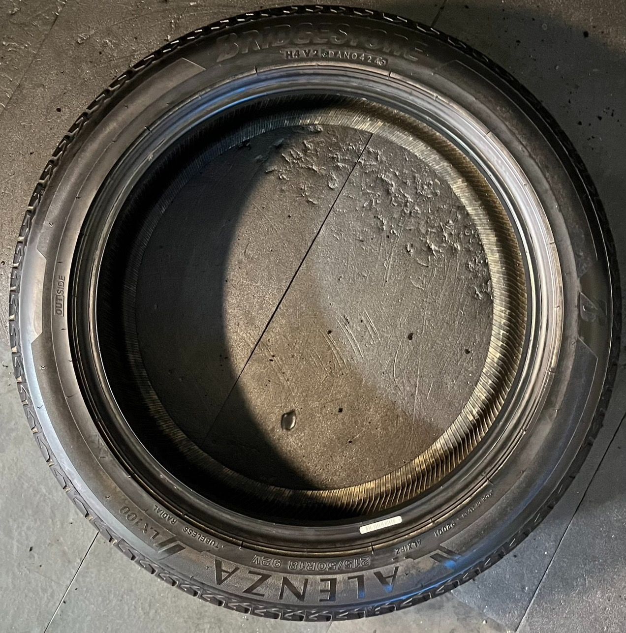 製 約9分山 ブリヂストン BRIDGESTONE アレンザ ALENZA LX100 215 50R18 1本 h_495 TRITUETUBI_COM