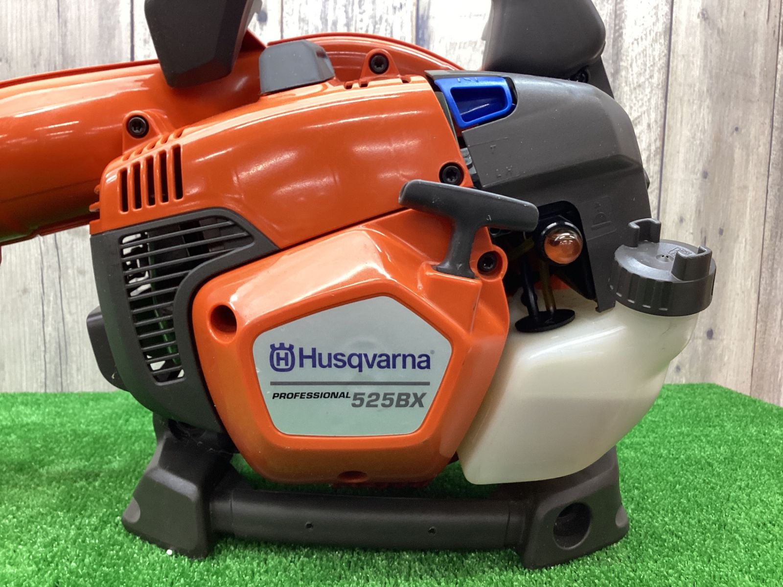 ハスクバーナ Husqvarna
