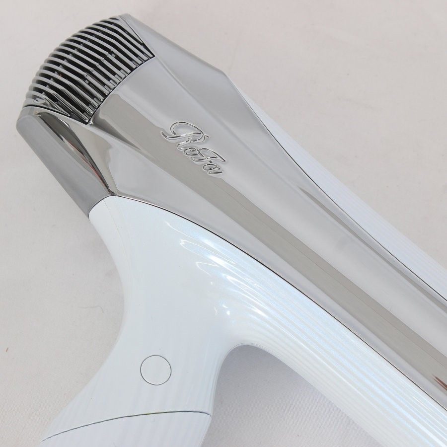 リファ 2024年 美品 ヘアドライヤー ホワイトシルバー RE-AX-02A