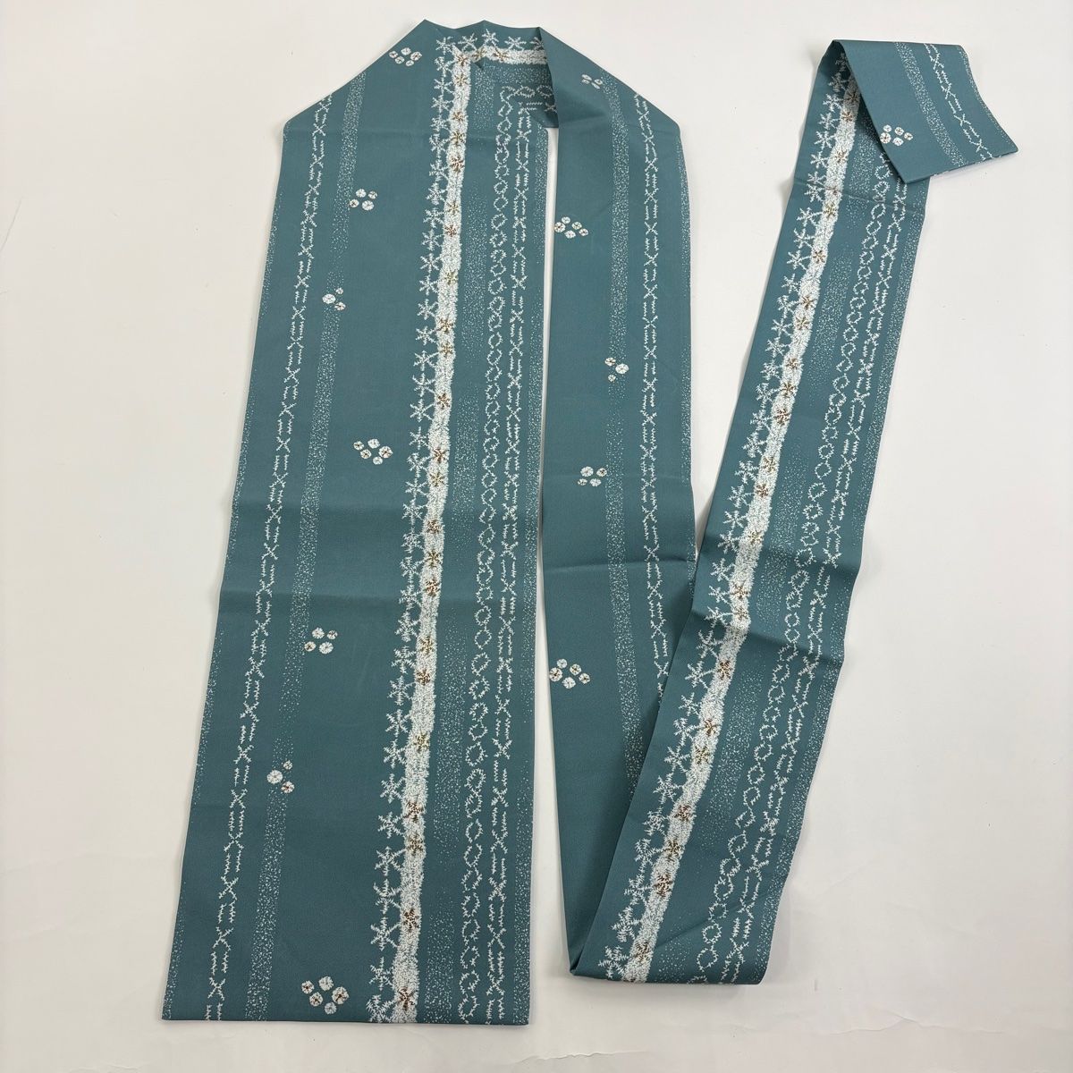 着丈160裄丈63袖丈49～正絹生地着物～帯締め～2本～名古屋帯～紬の名古屋帯 紬 身丈160.5cm 裄丈67cm M 袷 名古屋帯セット 草花 段縞 焦茶色