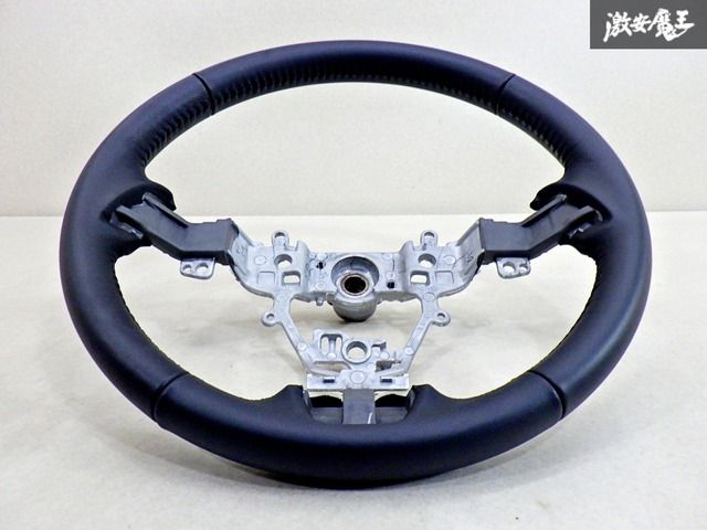 JB74Wジムニーシエラ 純正レザーステアリング ハンドルGS111-15850 JB74Wジムニーシエラ 純正レザーステアリング ハンドルGS111