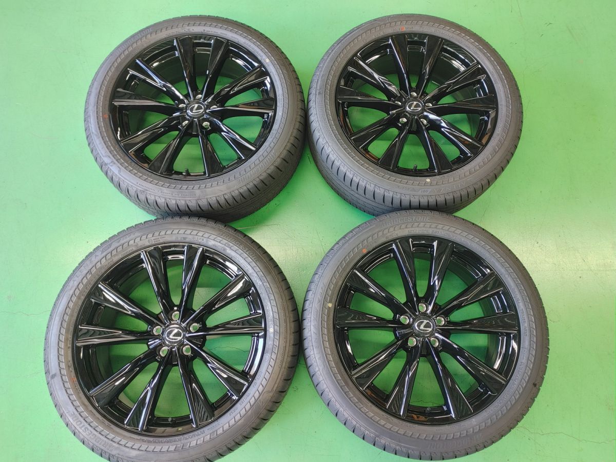 新車外し　レクサスＮＸ300ｈ　Ｆスポーツ　センサーバルブ付　1ＳＥＴ レクサスNXハブボルト締結タイヤ交換と空気圧センサーの設定、費用も