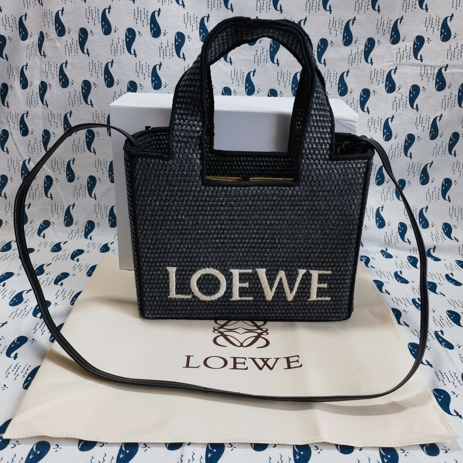 超人気美品☆LOEWE スモール フォント ラフィア トート