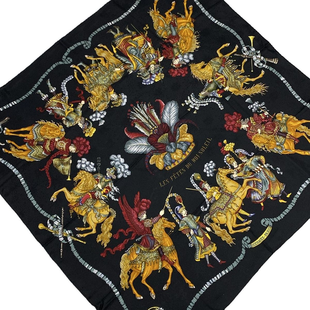 HERMES(エルメス) スカーフ美品 カレ90 黒×ダークイエロー
