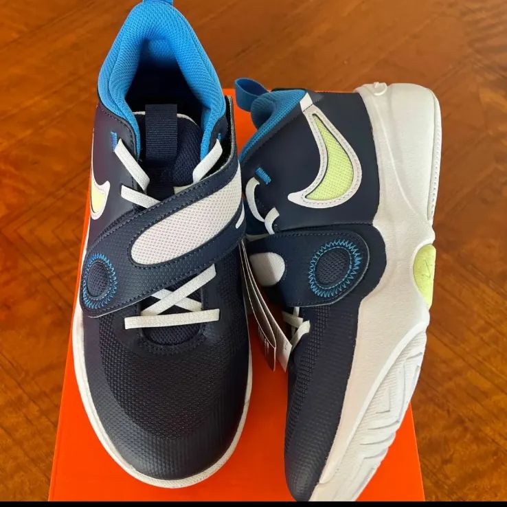 NIKE ナイキ バレーボールシューズ バスケットボールシューズ 23cm nike 日本未発売バレーボールシューズハイパークイック