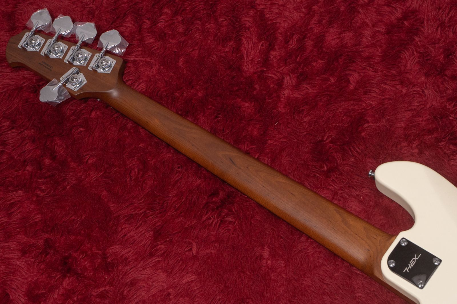 new】HEX Guitars / B305 Ivory - メルカリ