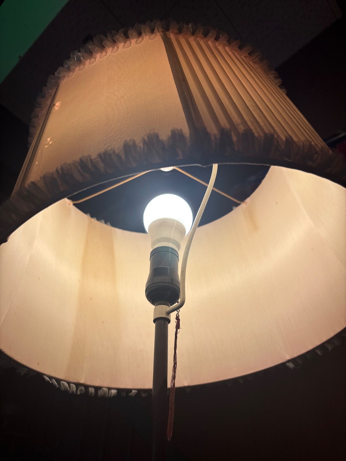 フロアスタンド