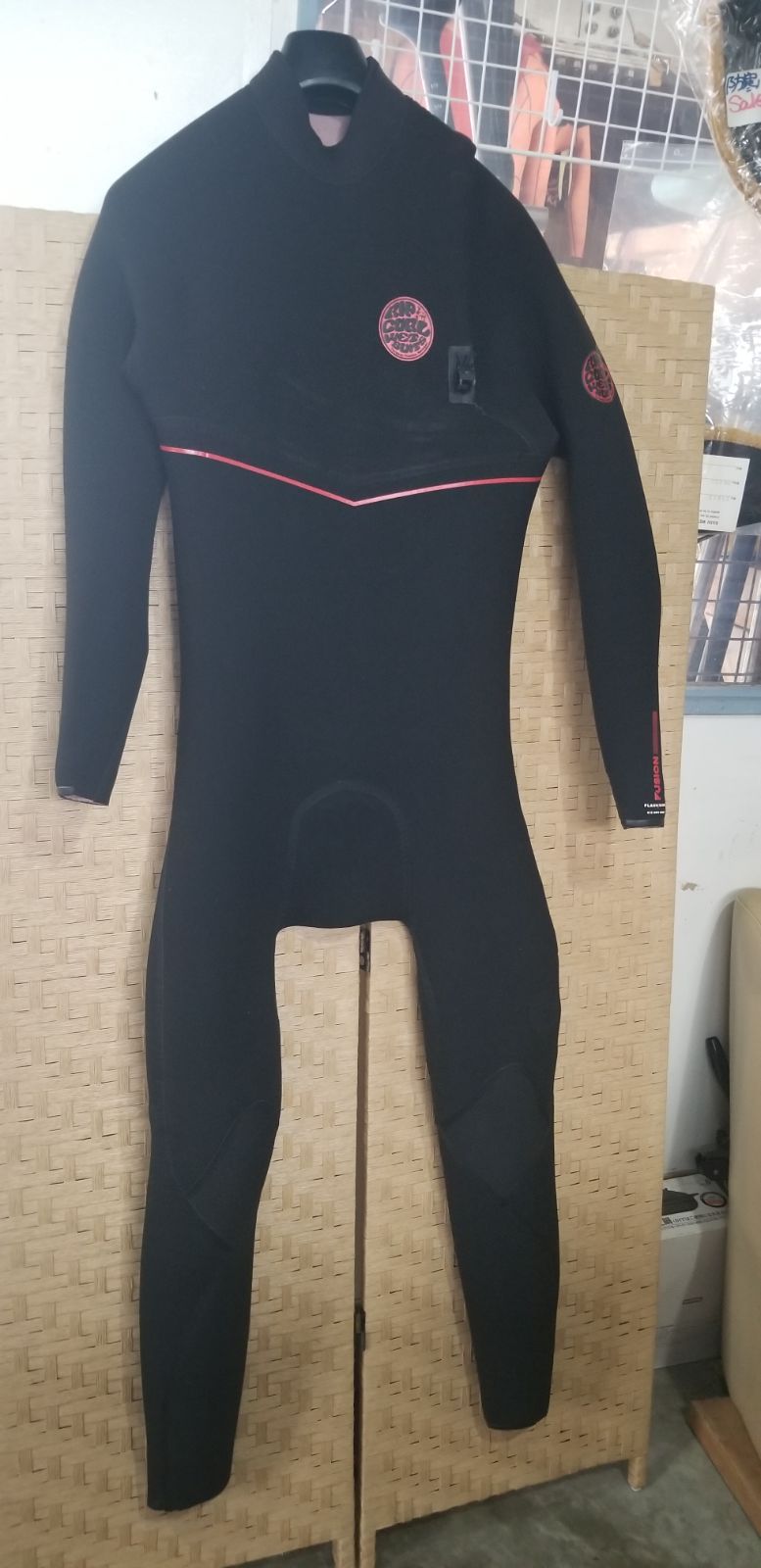 R》茶道具 桑色 磨入子 置炉 コード穴付 元箱 250829G4 《R》茶道具