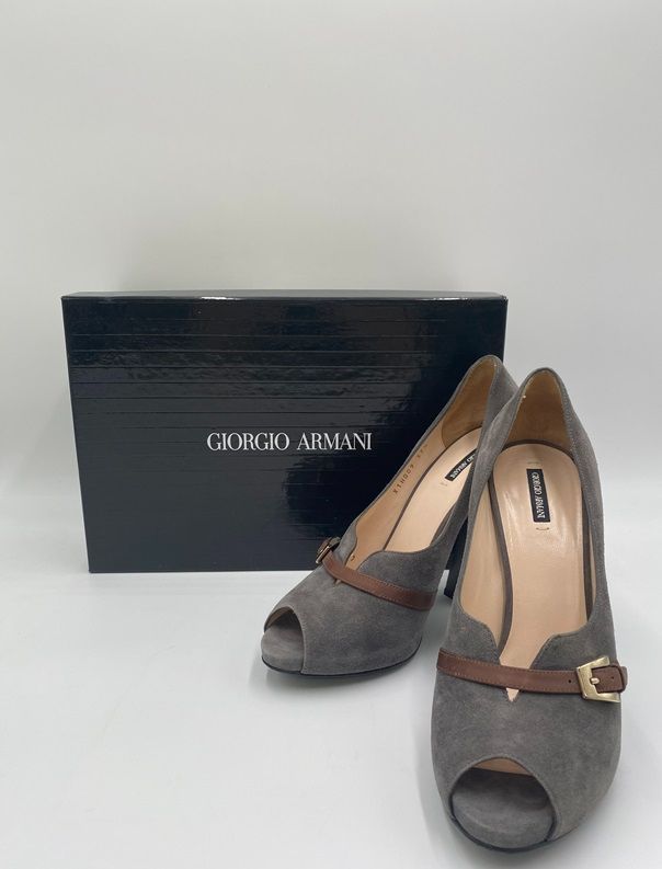 【未使用】GIORGIO ARMANIジョルジオ・アルマーニパンプス GIORGIO ARMANI【ジョルジオアルマーニ】 - メルカリ