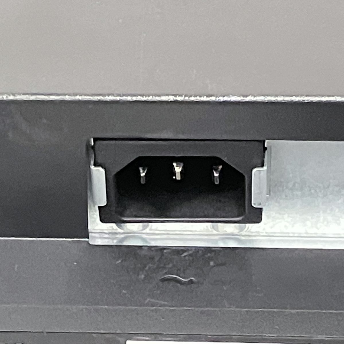 液晶モニター27インチ