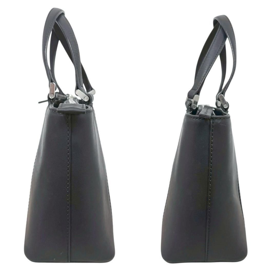 Burberry バーバリー ハンドバッグ レザー 内側ノバチェック ネイビー