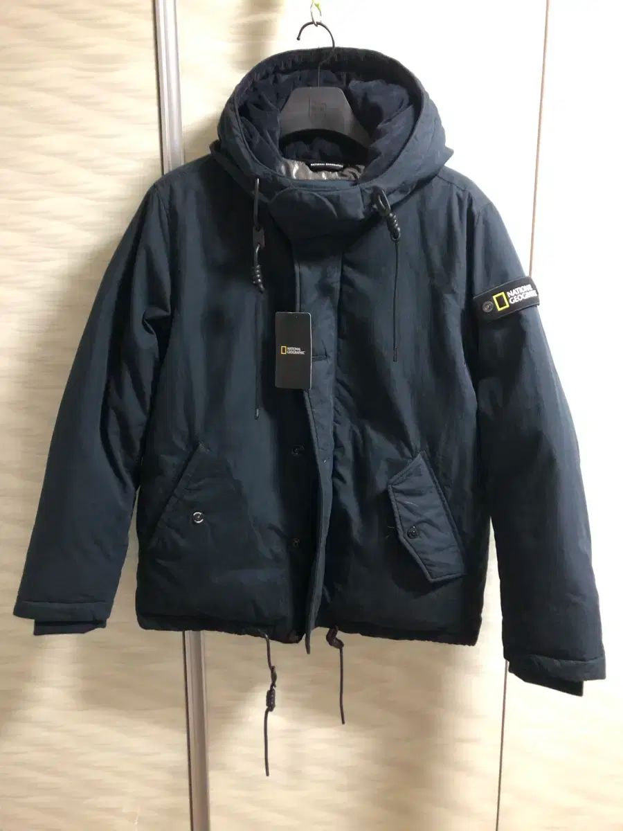 高品質 ナショナルジオグラフィック ダックダウン ブラック ダウン