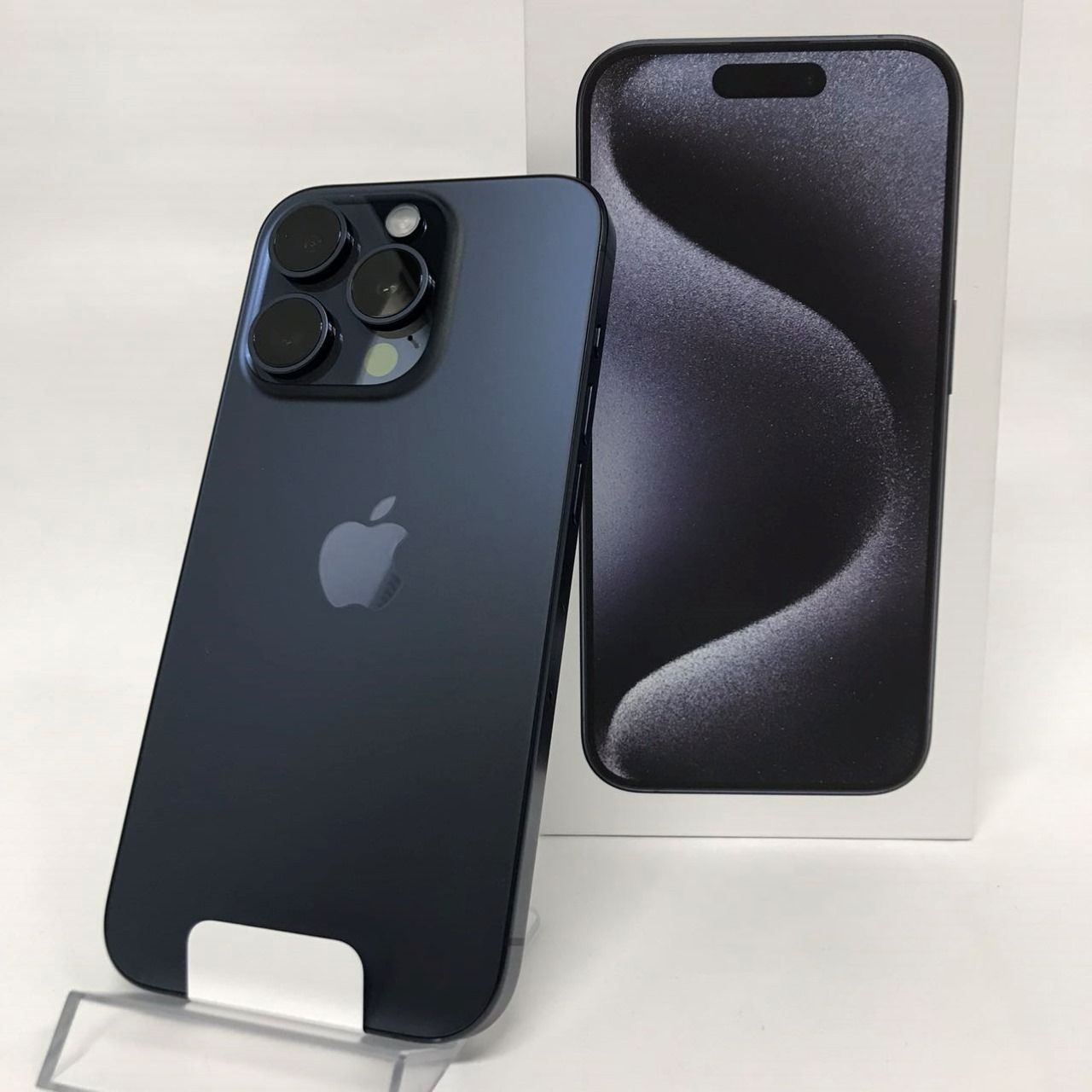 iPhone 15 Pro 1TB ブルーチタニウム Sランク 未使用品 SIMフリー