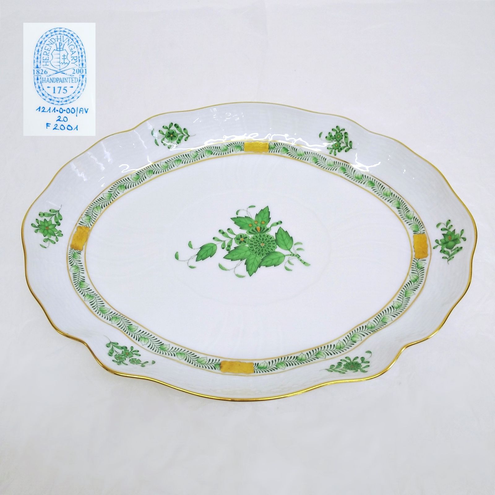 ヘレンド (HEREND) アポニーグリーン オーバル26.5cm 皿 【公式通販】 ヘレンド (HEREND) アポニーグリーン オーバル26.5cm 皿 【公式通販】