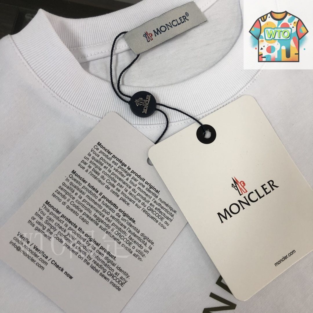 MONCLER 2025春夏新作 異素材MIX ロゴ付き パフスリーブTシャツ MONCLER 2025春夏新作 異素材MIX ロゴ付き パフスリーブTシャツ