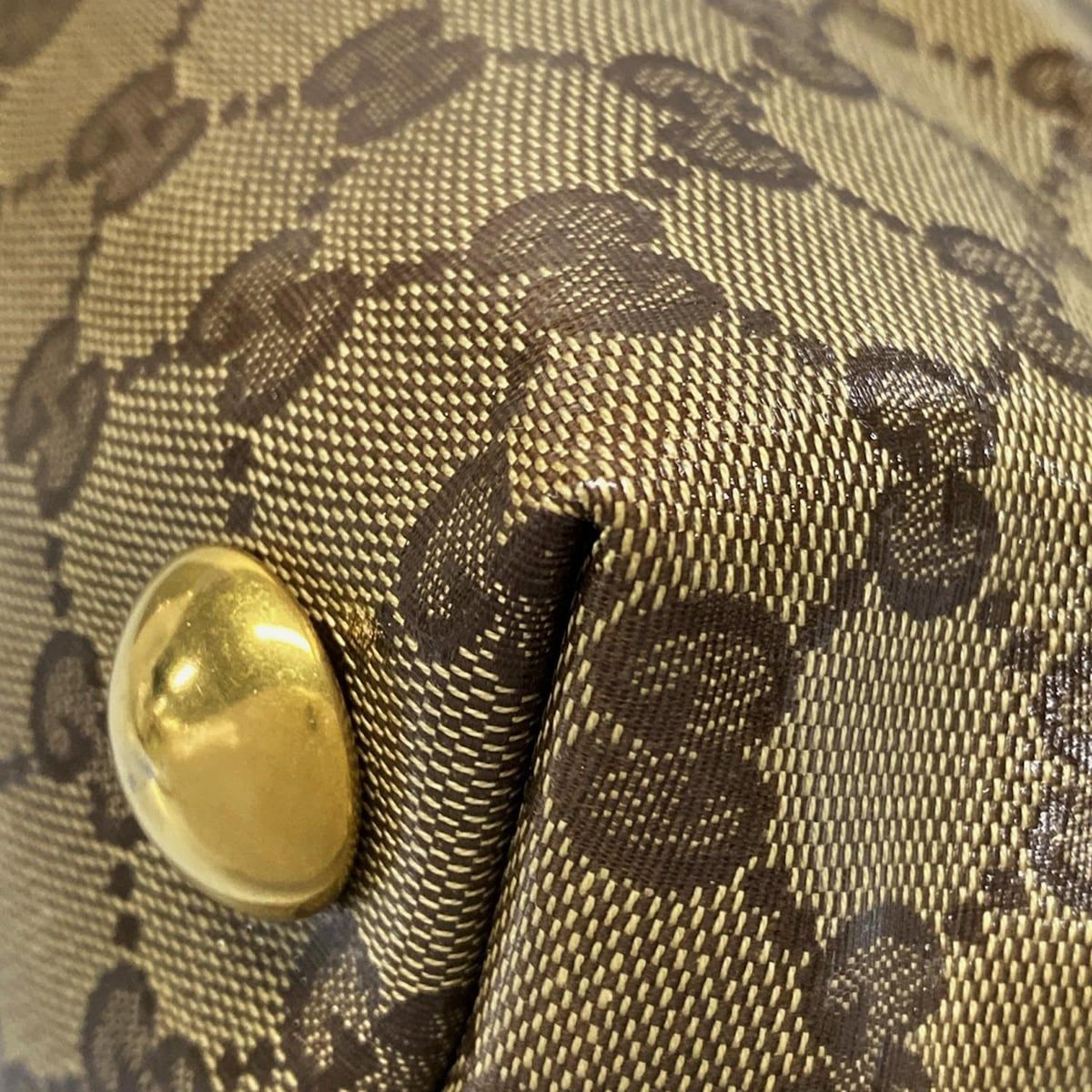 ダークブラウン×ベージュ